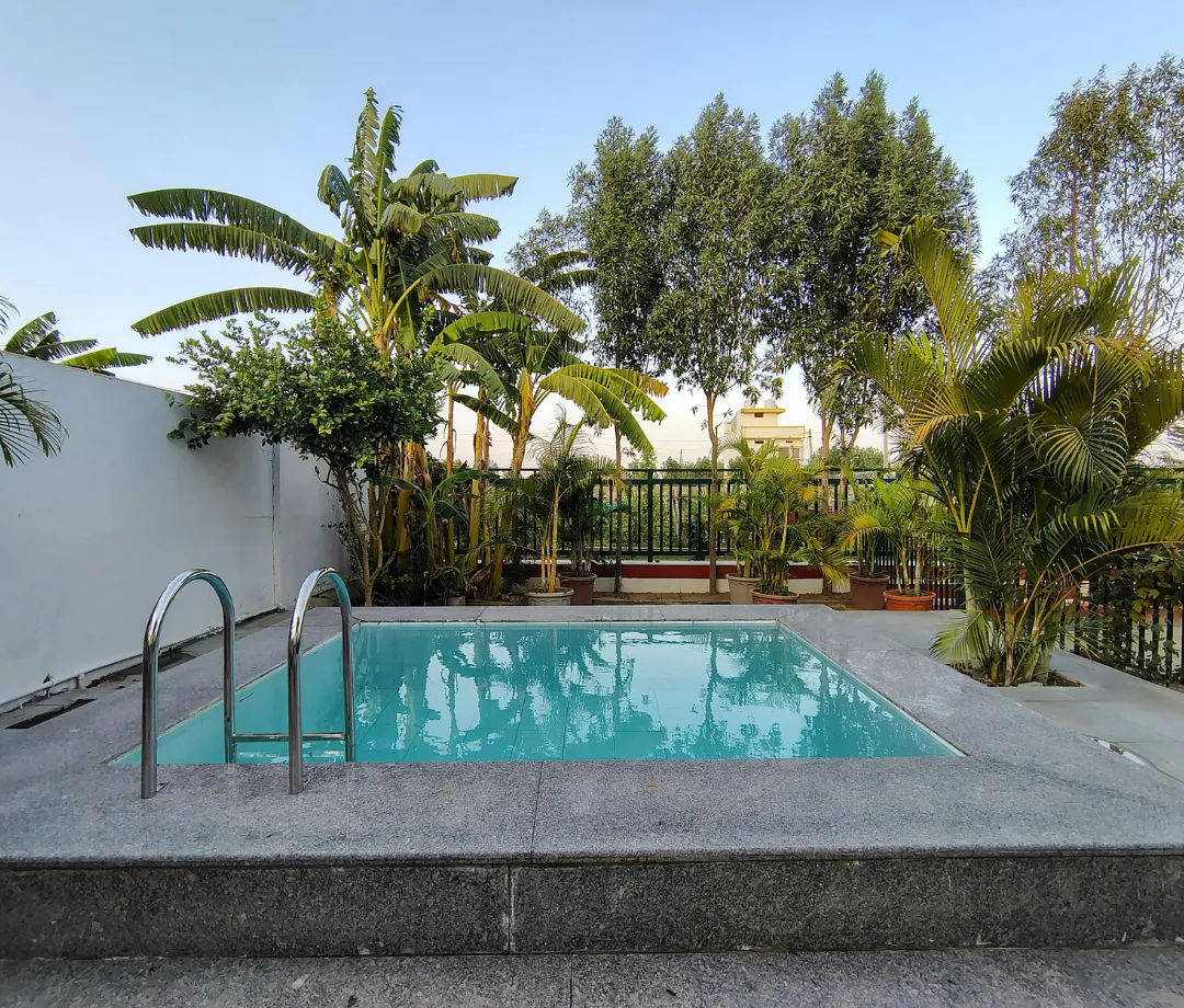 Residential – spotless and hygienic pool finish